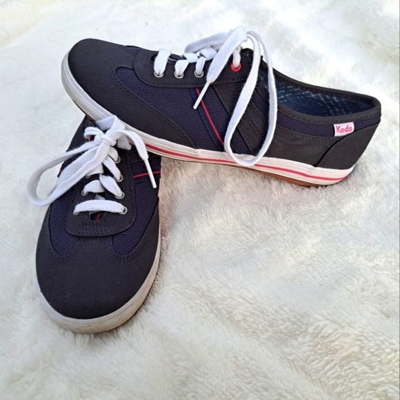 Keds Size 6 Dark blue and pink - Picture 1 of 7
